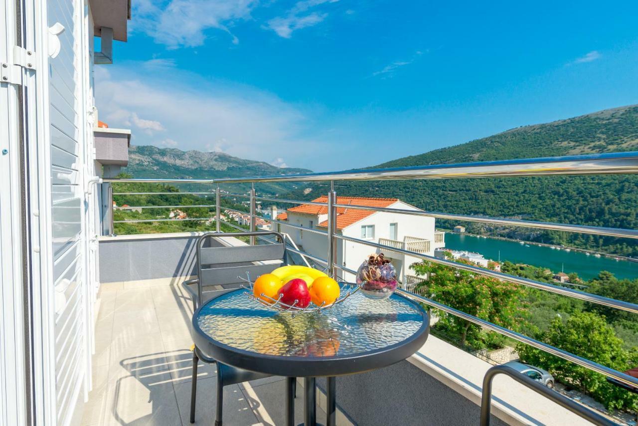 Guesthouse Pezo Mokošica Exterior foto
